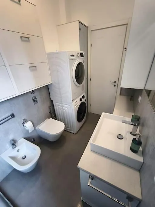 Casa Parthenope Apartment Milan Italy